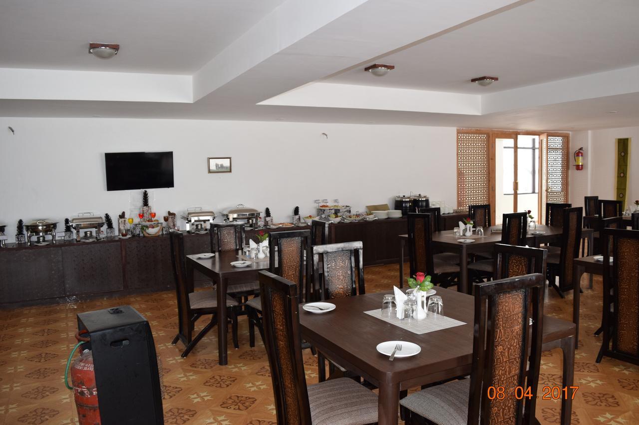 The Sultan Resort Kulan Exterior foto